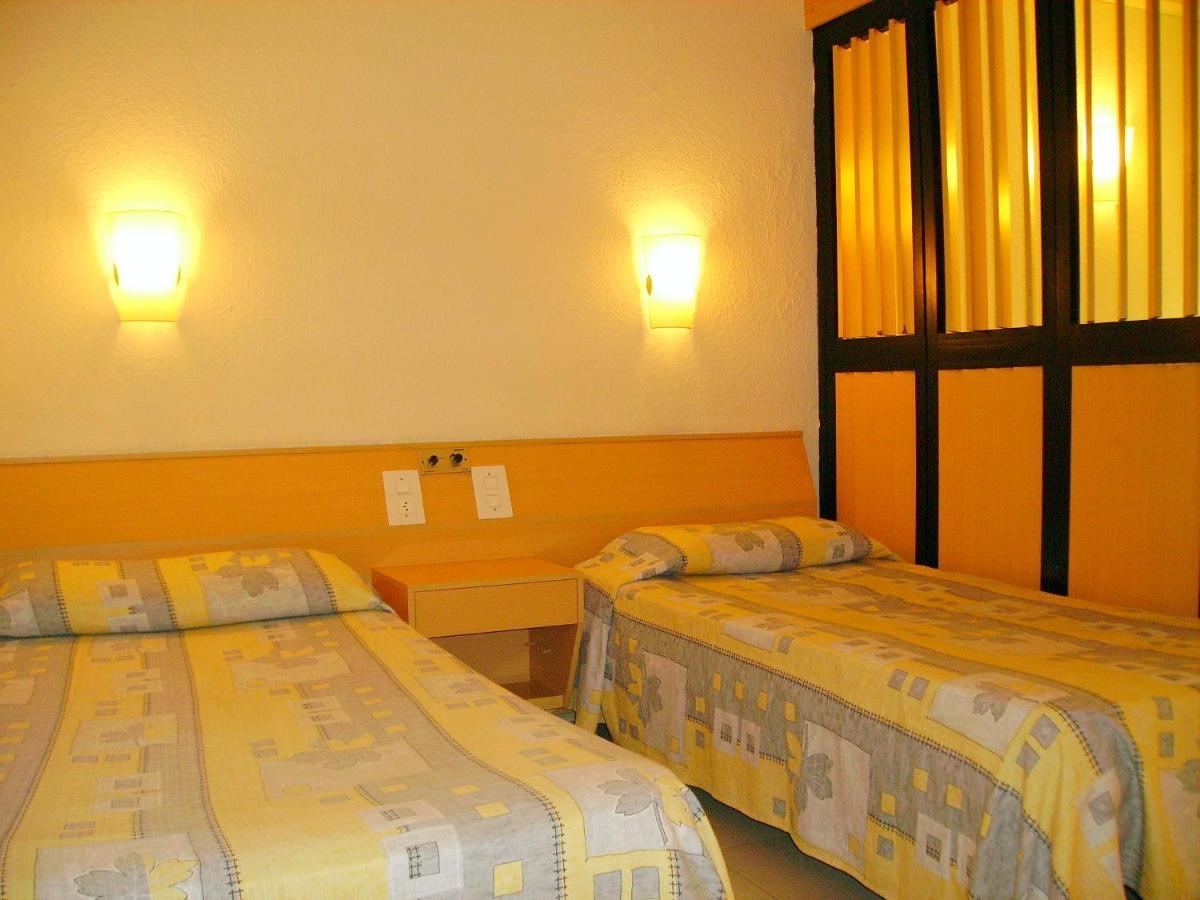 Alboran Study Apartment Salou Exterior photo